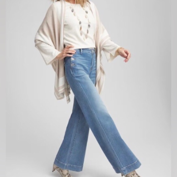 NWT Chico’s Button Flare Jean - Picture 15 of 16
